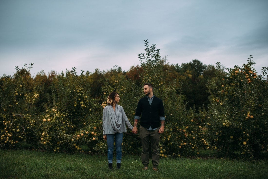 apple-orchard-engagement-04