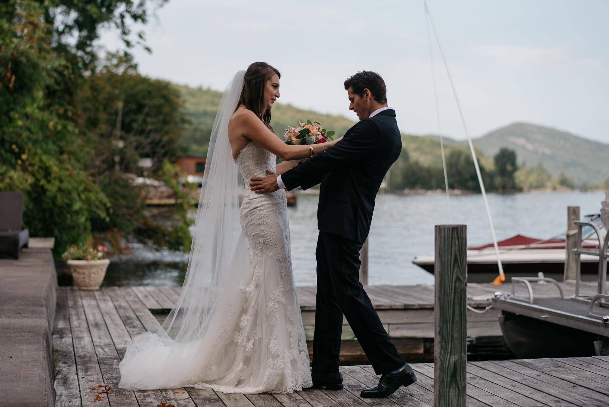 upstate-ny-lake-wedding-11