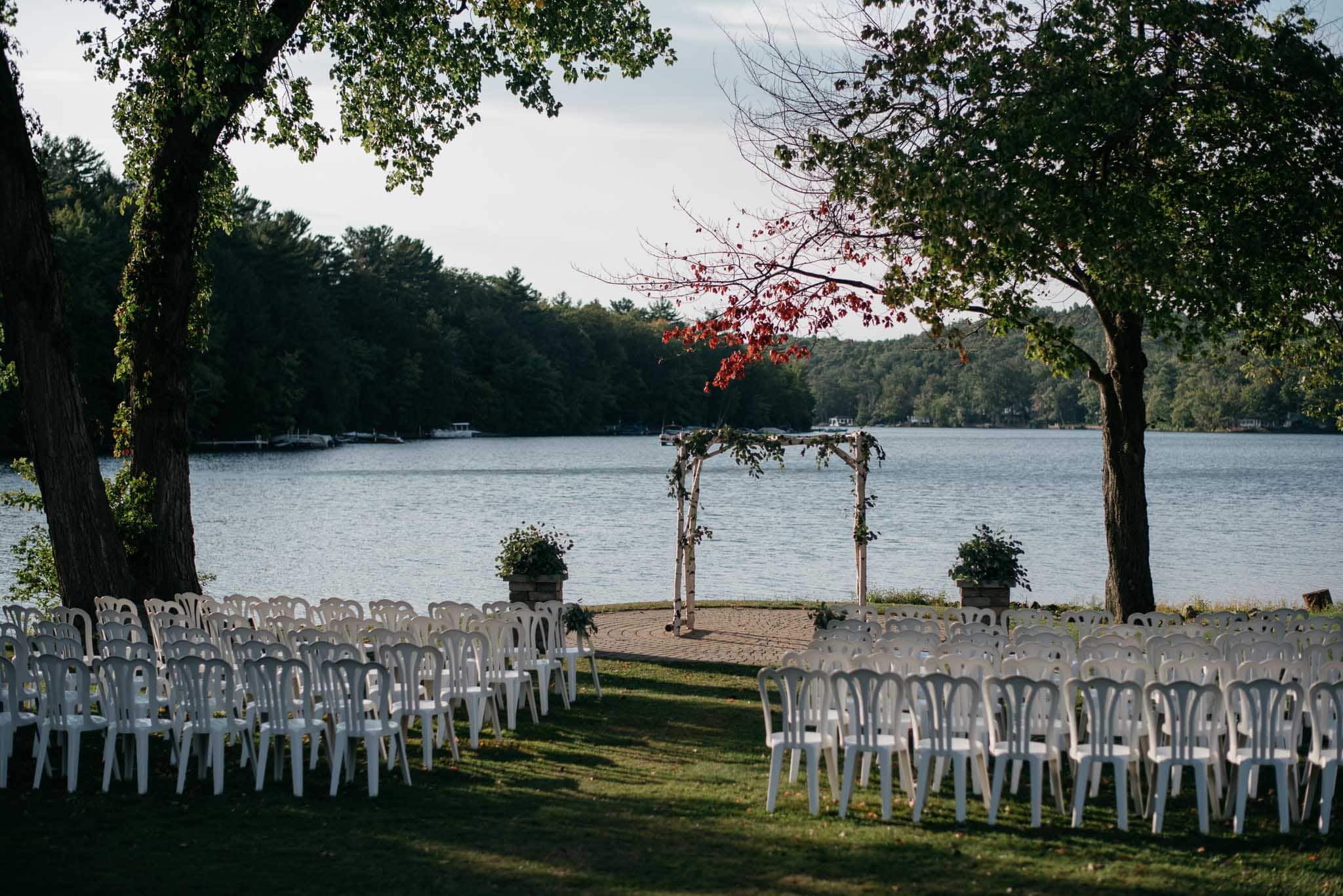 crooked-lake-house-wedding-30