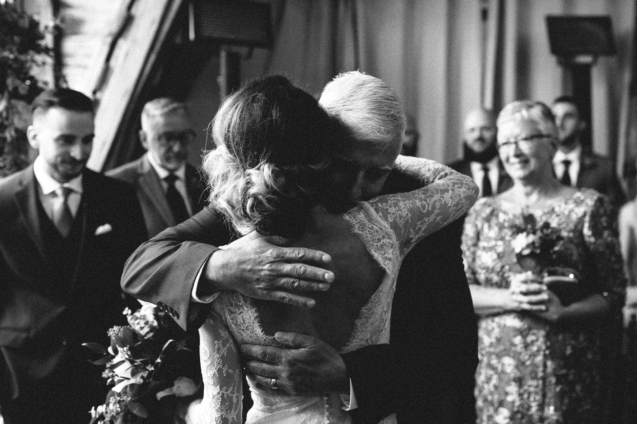 hayloft-on-the-arch-wedding-37