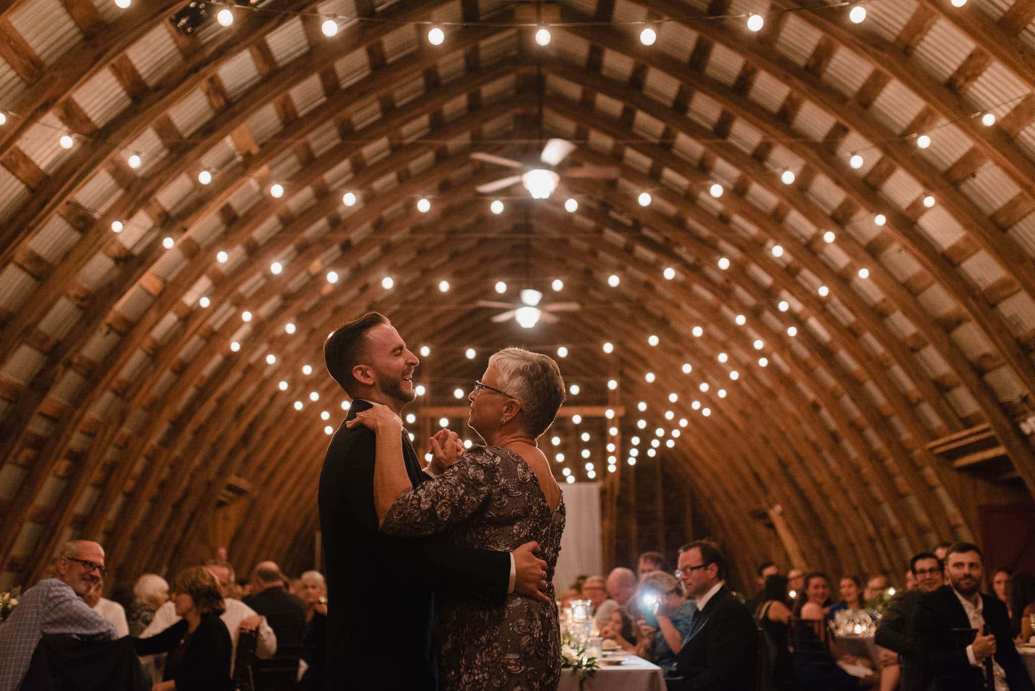 hayloft-on-the-arch-wedding-71