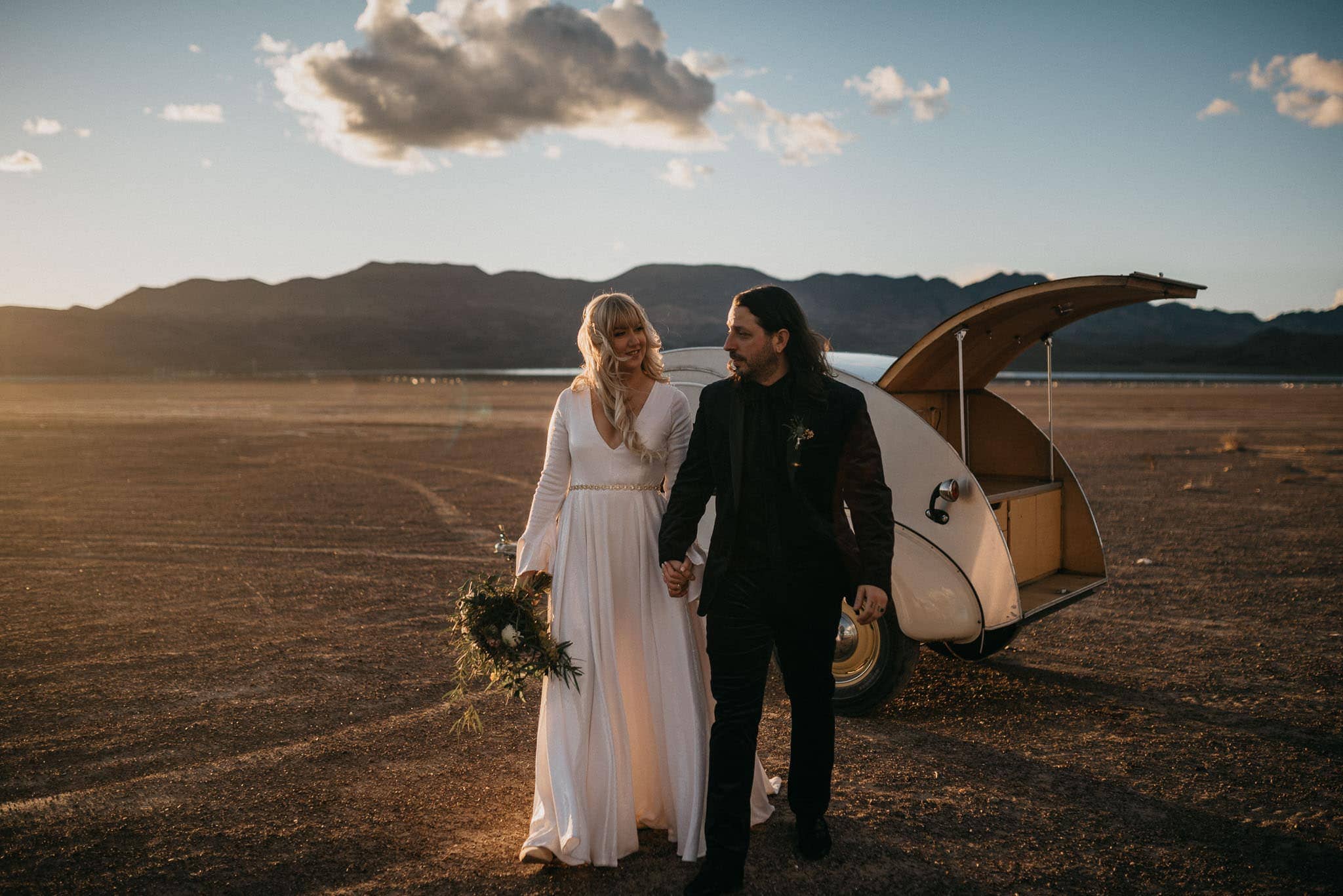 el dorado dry lake bed wedding