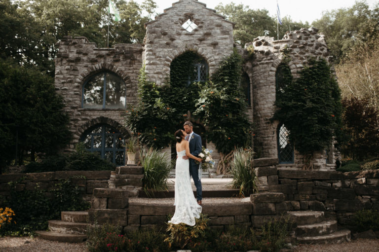 Amanda & Scott’s Beardslee Castle Wedding