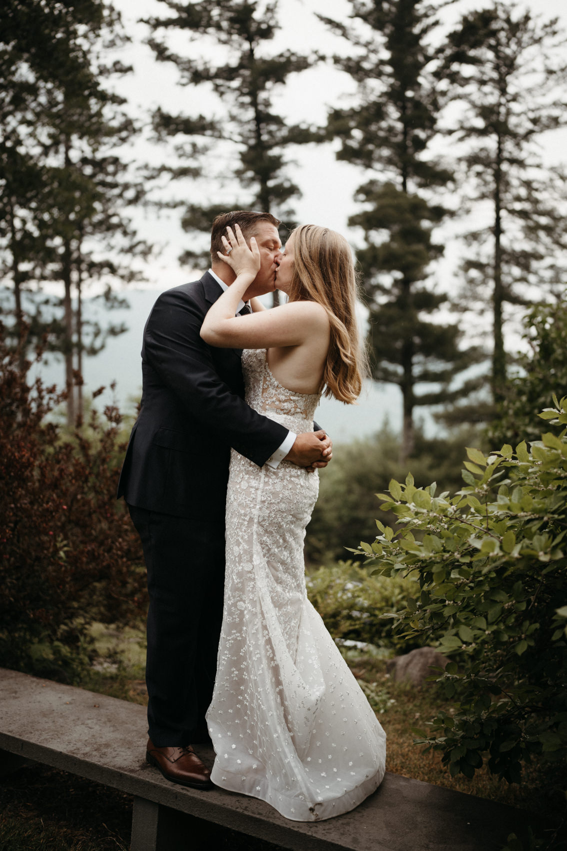 Lauren & Eric’s Onteora Mountain House Wedding