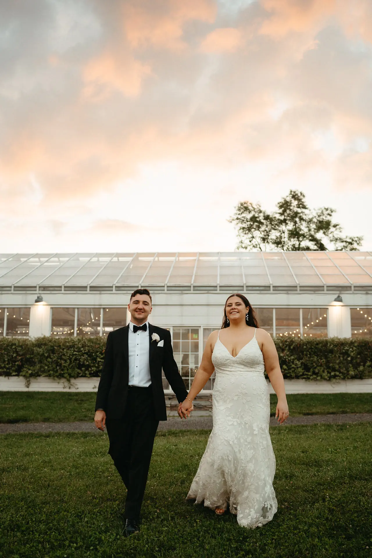 Nicole & Chris’ Summer Audrey’s Farmhouse Wedding
