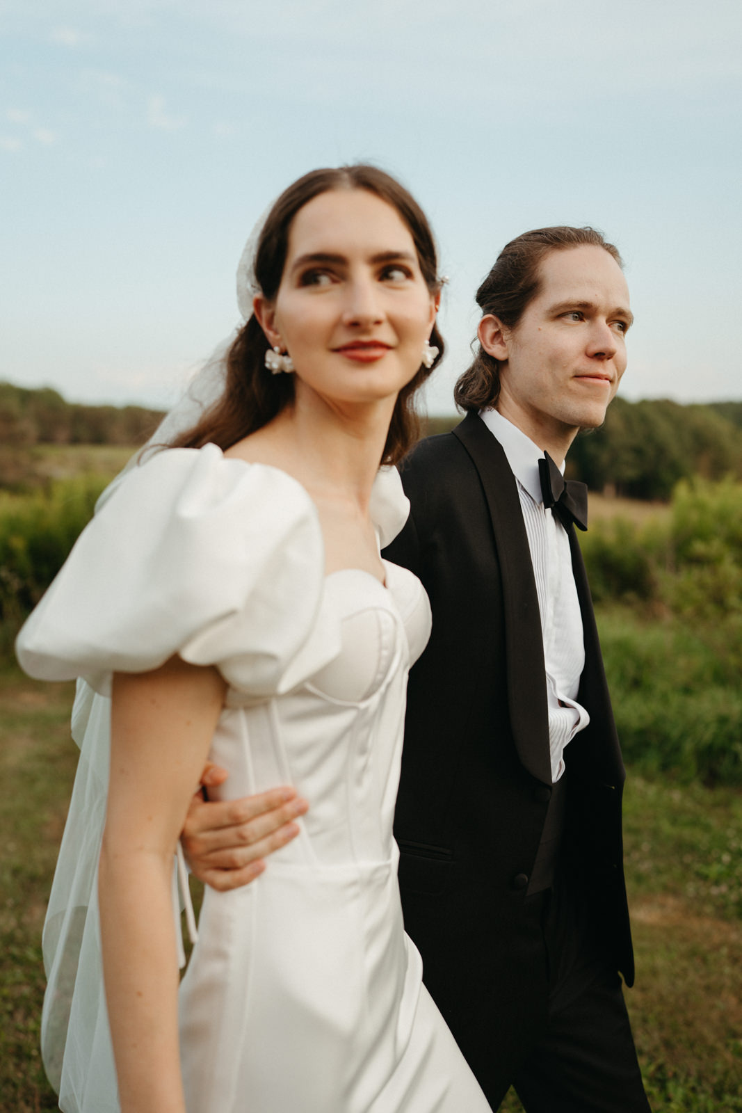 Giulia & Max&rsquo;s Summer Seven Ponds Farm Wedding