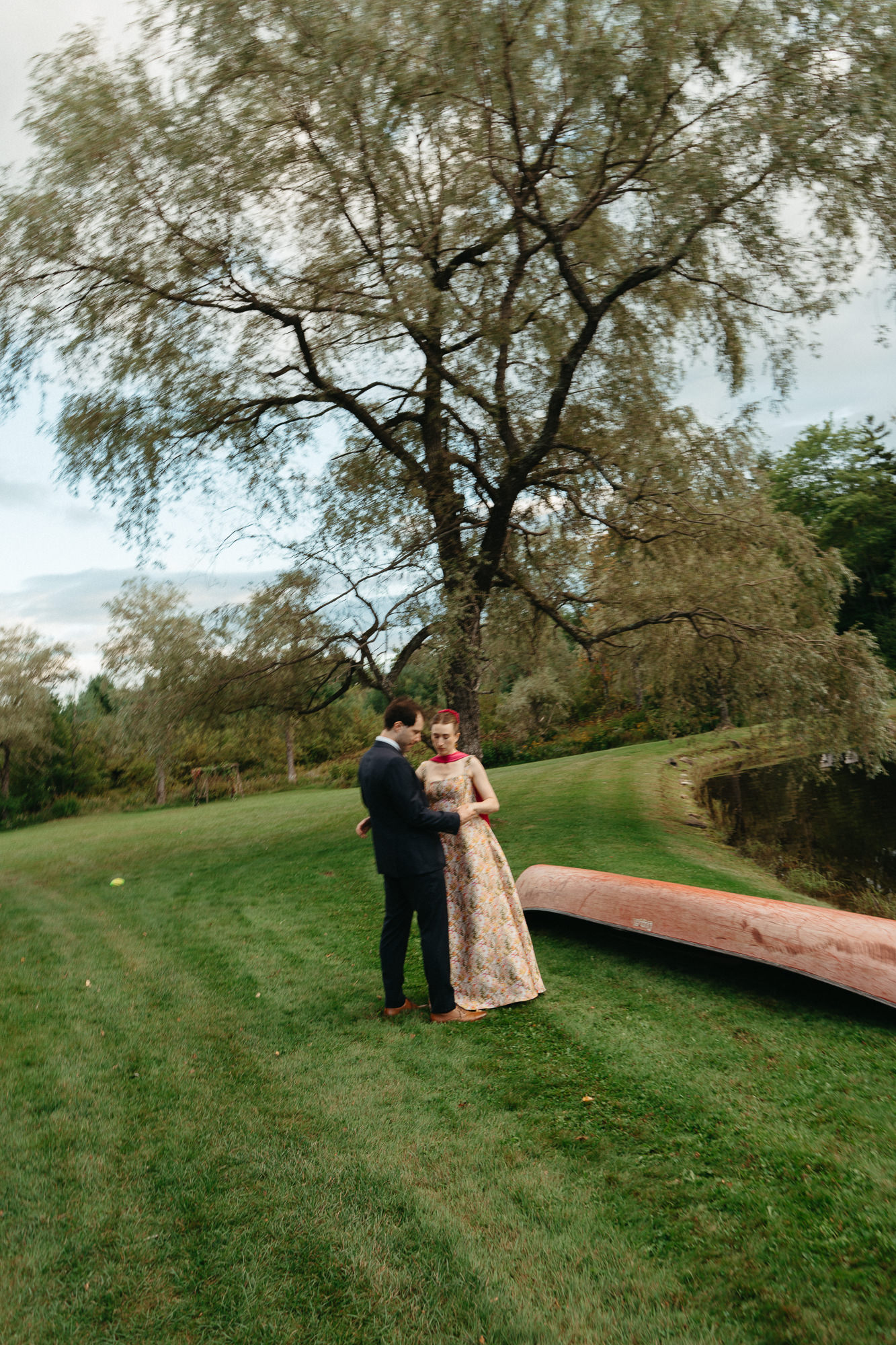 Hannah & Jesse&rsquo;s Summer Farm Road Estate Wedding